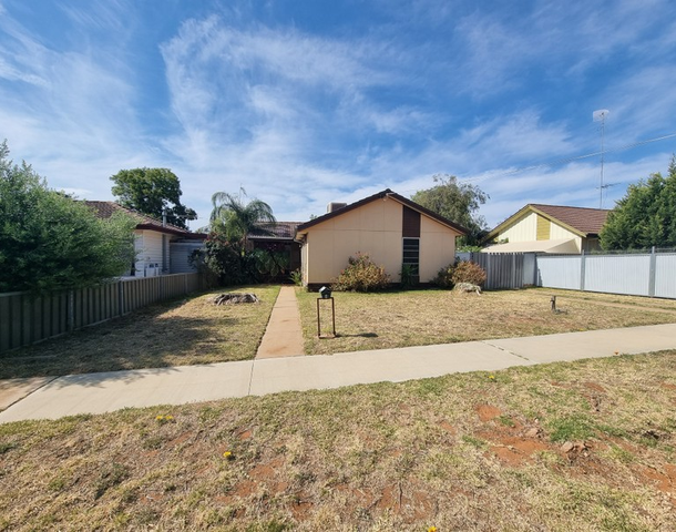 6 Namoi Avenue, Red Cliffs VIC 3496