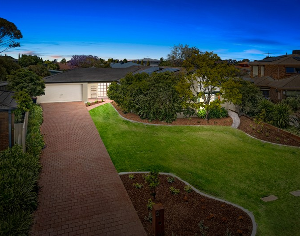 5 Moss Close, Hoppers Crossing VIC 3029