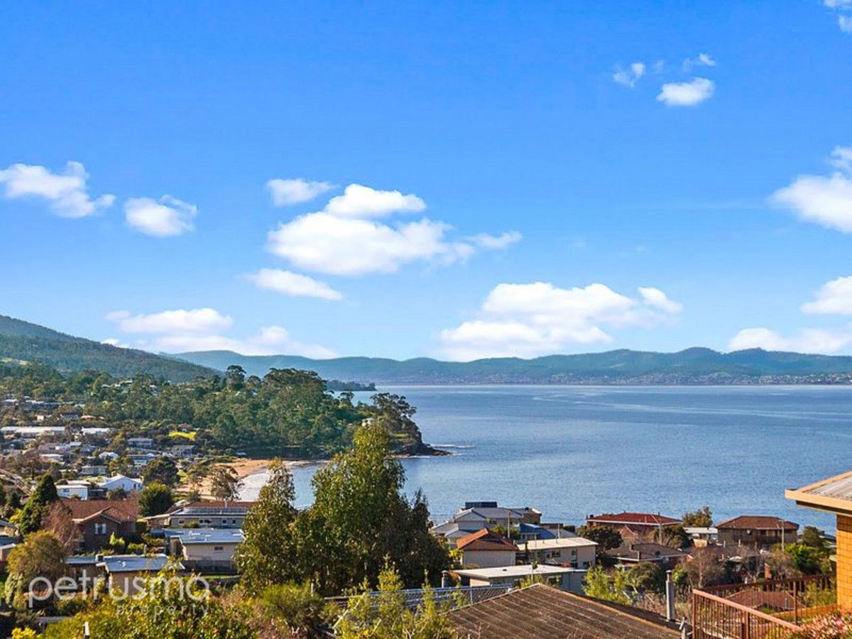 5 Clearwater Court, Blackmans Bay TAS 7052, Image 1