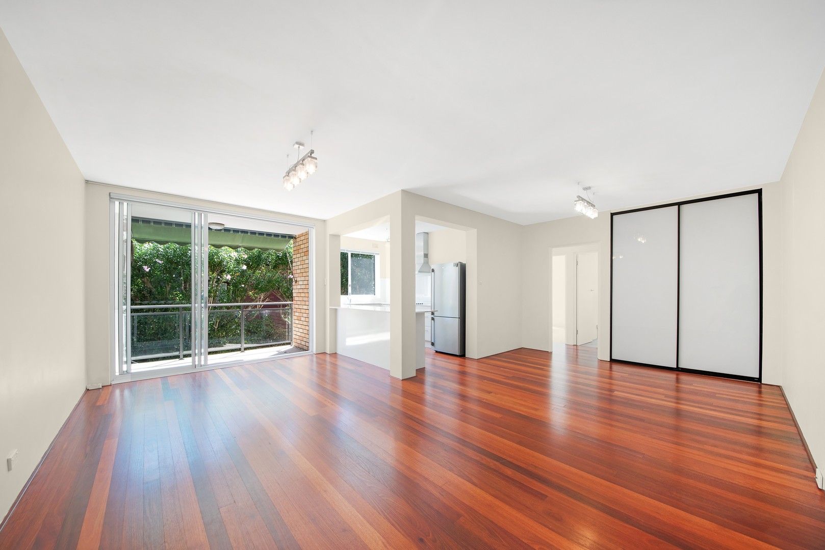 2 bedrooms Apartment / Unit / Flat in 3/26 Bennett Street CREMORNE NSW, 2090
