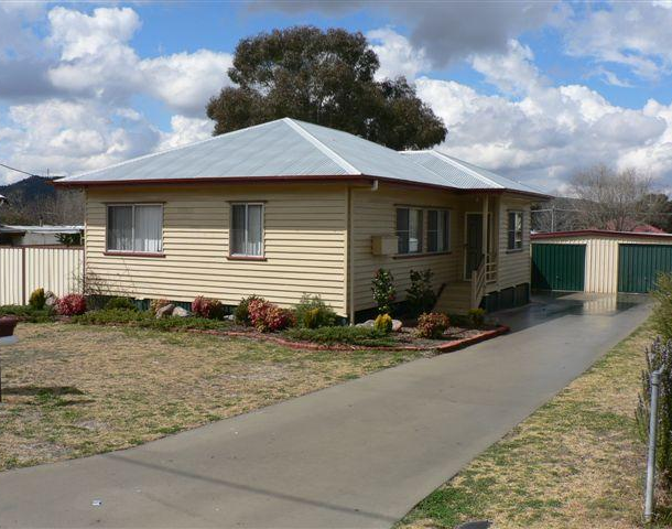 15 Lane Street, Stanthorpe QLD 4380