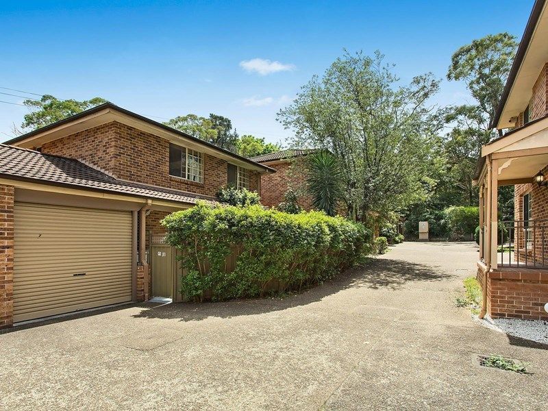 2/5 Henry Kendall Avenue, Padstow Heights NSW 2211, Image 0