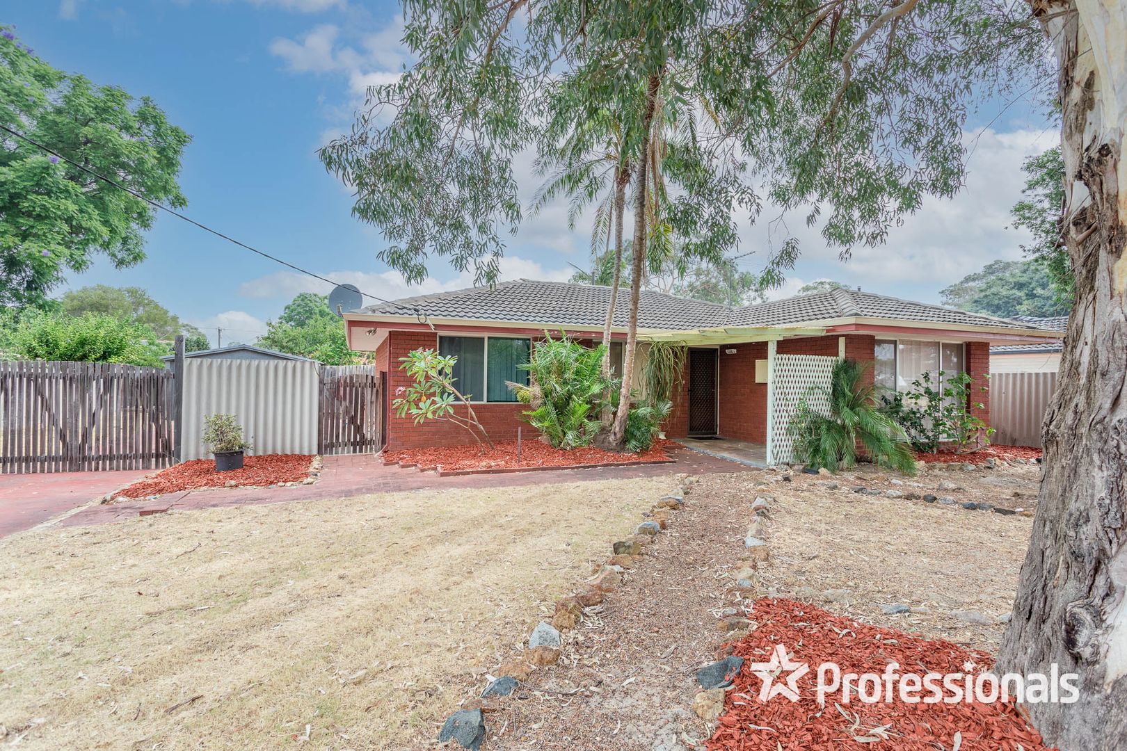4 Clybucca Place, Armadale WA 6112