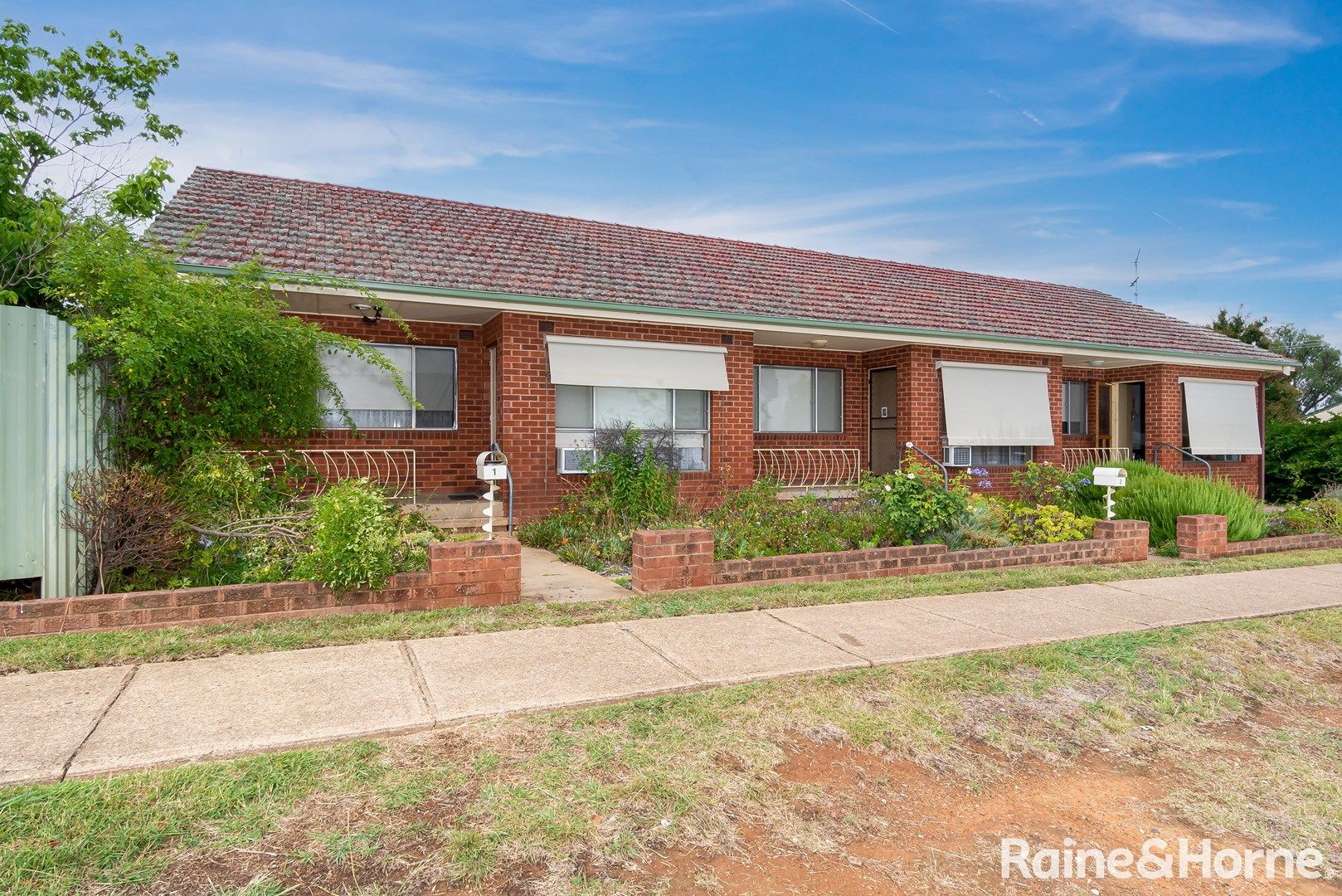 1,2,3/34 Manoora Avenue, Mount Austin NSW 2650, Image 0