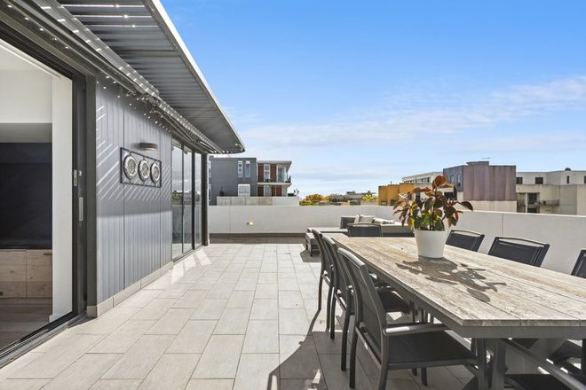 Picture of 301/138 Ormond Road, ELWOOD VIC 3184