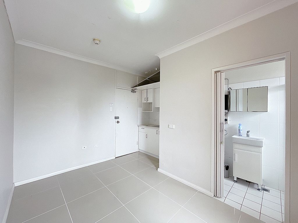 13/171 Rowntree Street, Birchgrove NSW 2041 Apartment For Rent 270 Domain