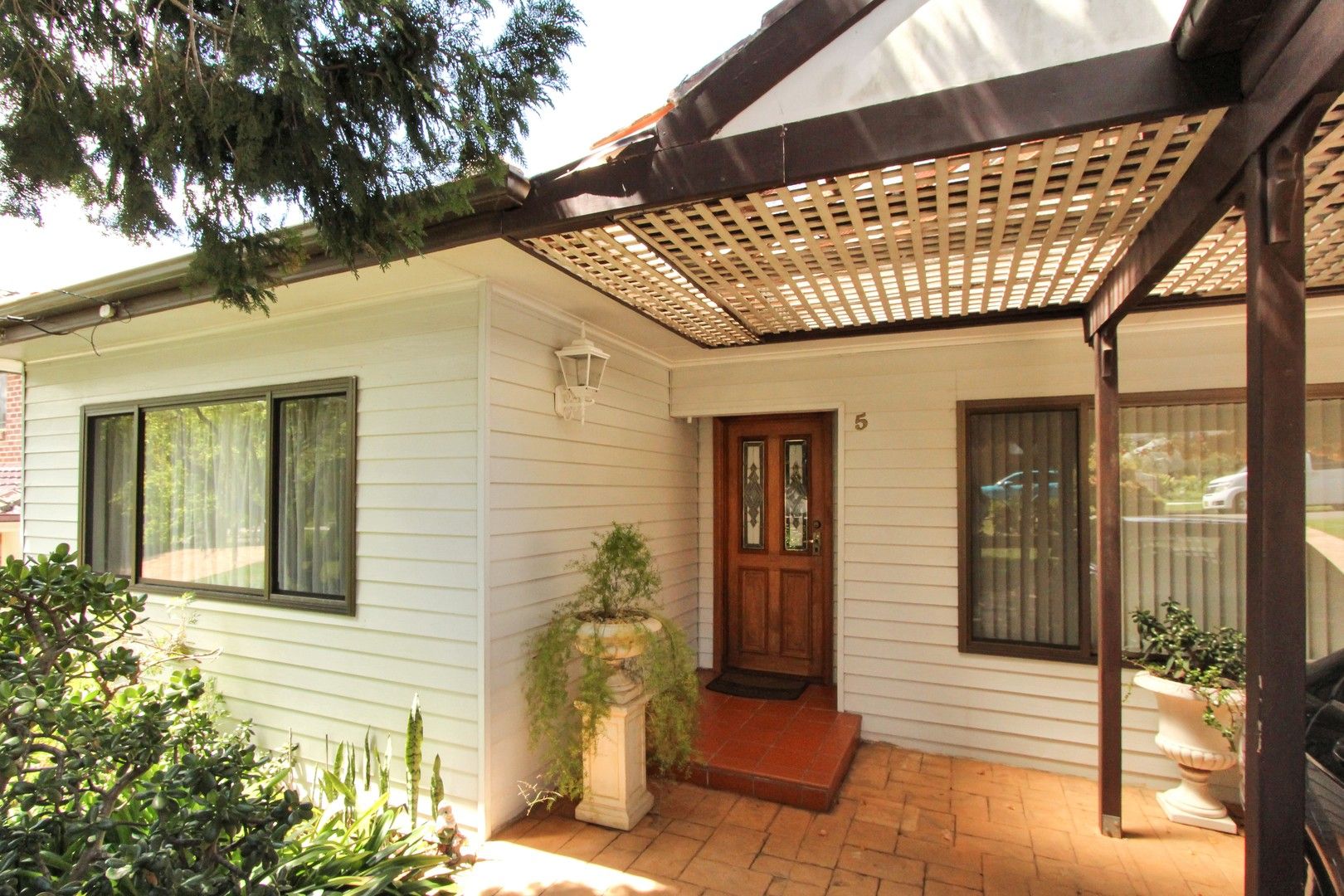 3 bedrooms House in 5 Kokoda street NORTH RYDE NSW, 2113