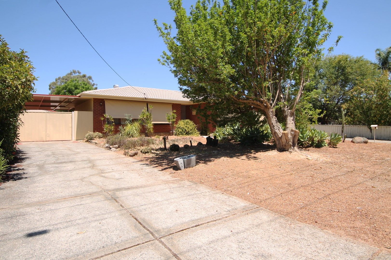3 bedrooms House in 6 Swanley Street GOSNELLS WA, 6110
