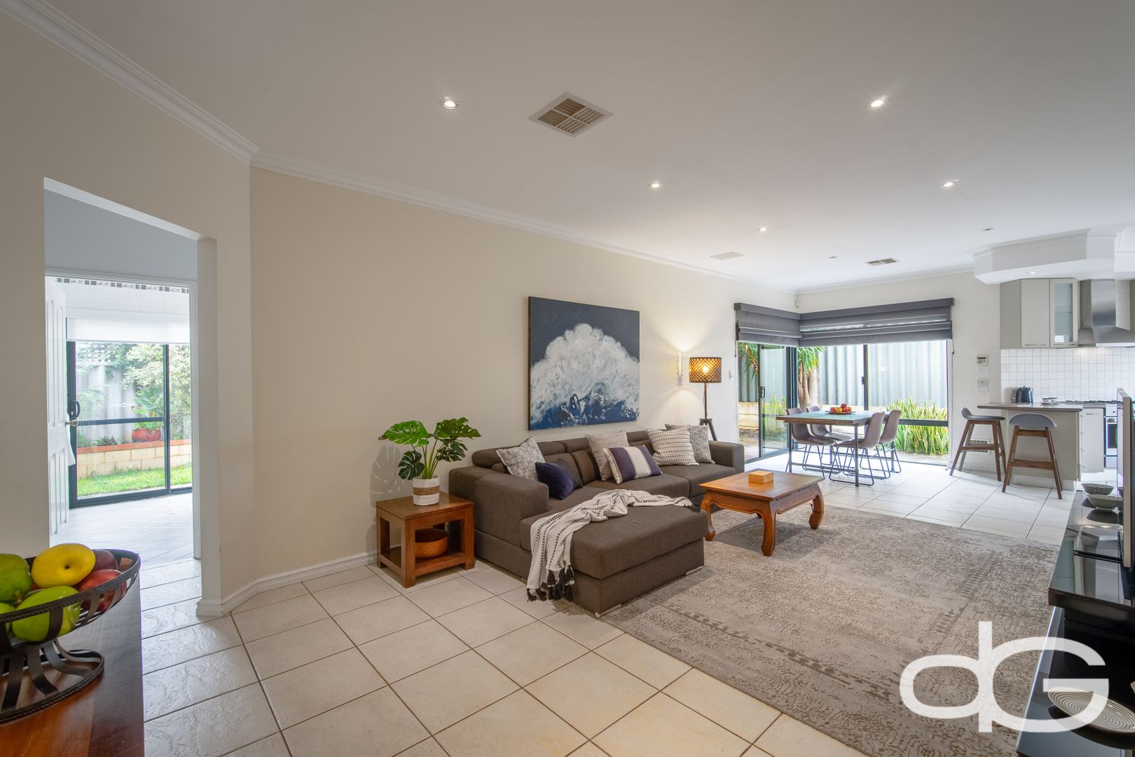 4 bedrooms House in 16A Dodd Street HAMILTON HILL WA, 6163