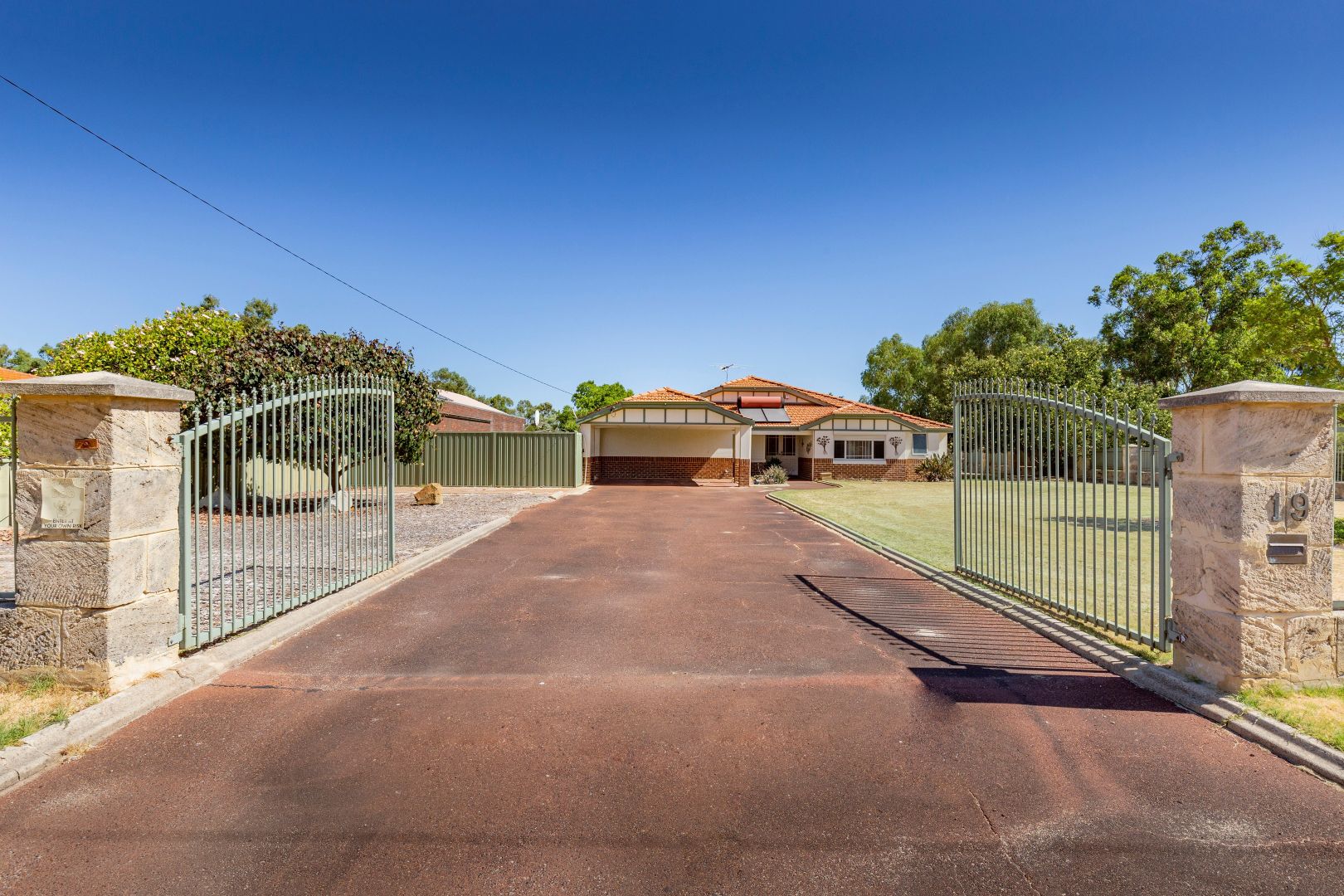 19 Victoria Road, West Swan WA 6055, Image 1