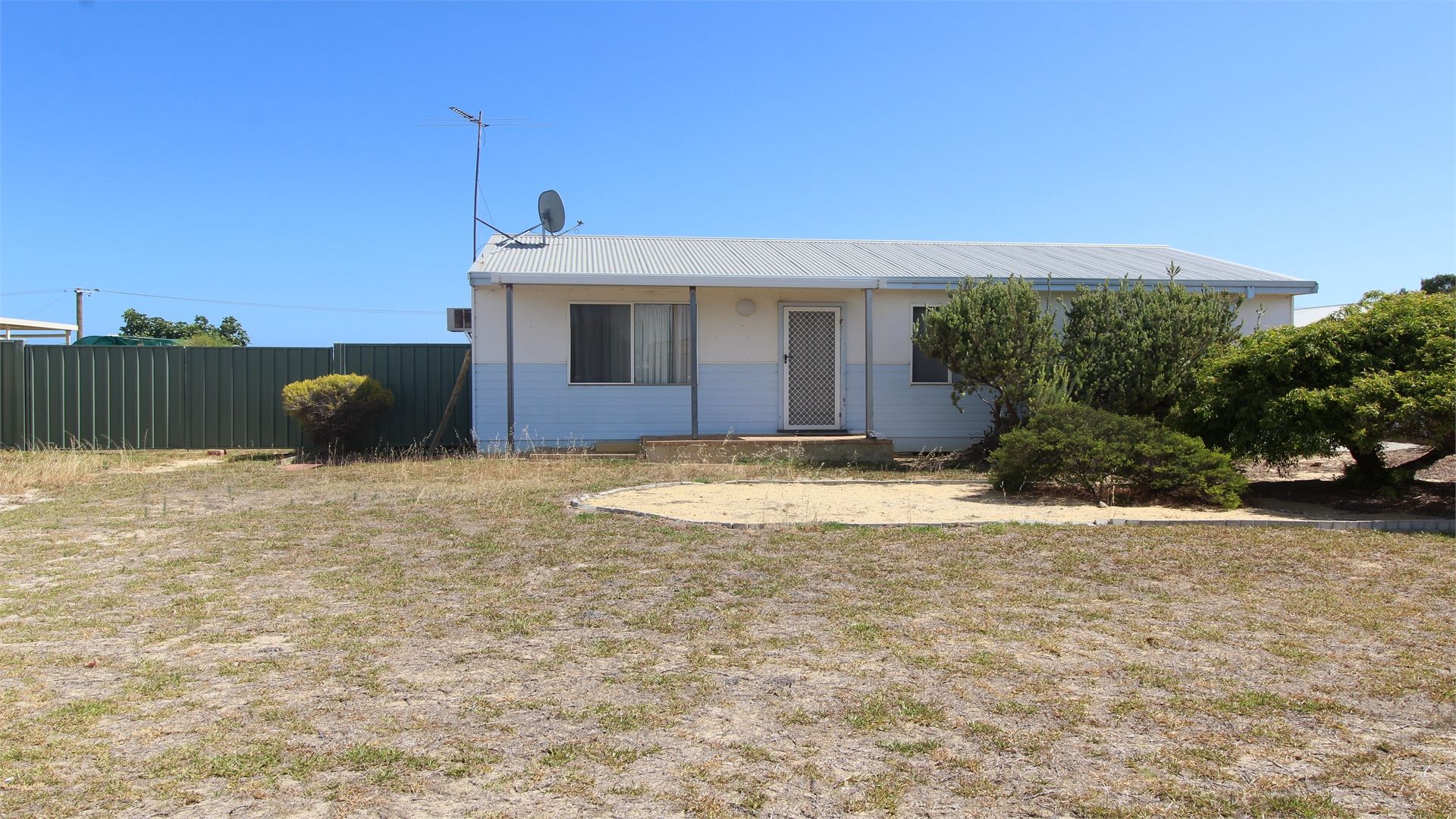 23 Agonis Street, Leeman WA 6514 House For Rent 330 Domain