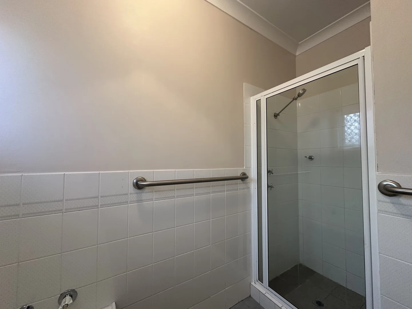 Additional image 8 of 1/24 Rawson Avenue, Tamworth NSW 2340