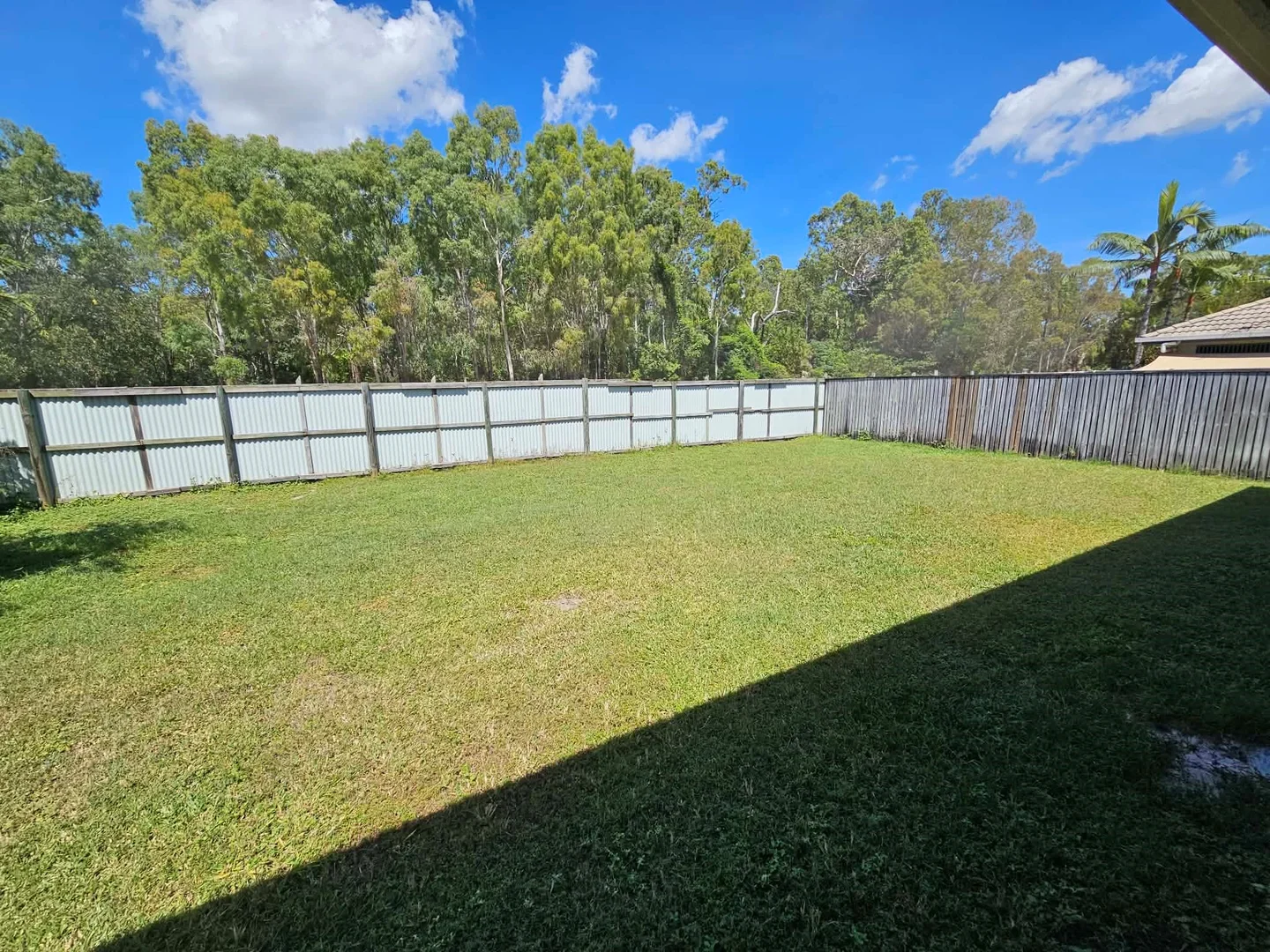 Additional image 9 of 11 Eshelby Street, Bushland Beach QLD 4818