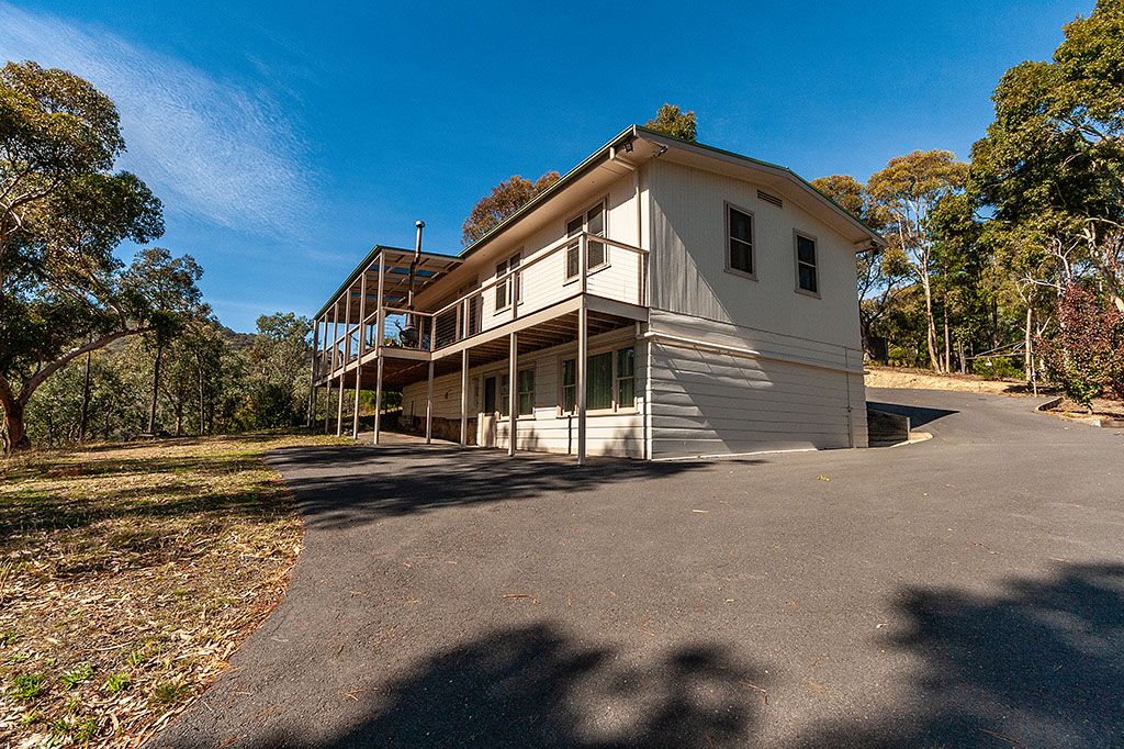 202 Right Arm Road, Taylor Bay VIC 3713, Image 2