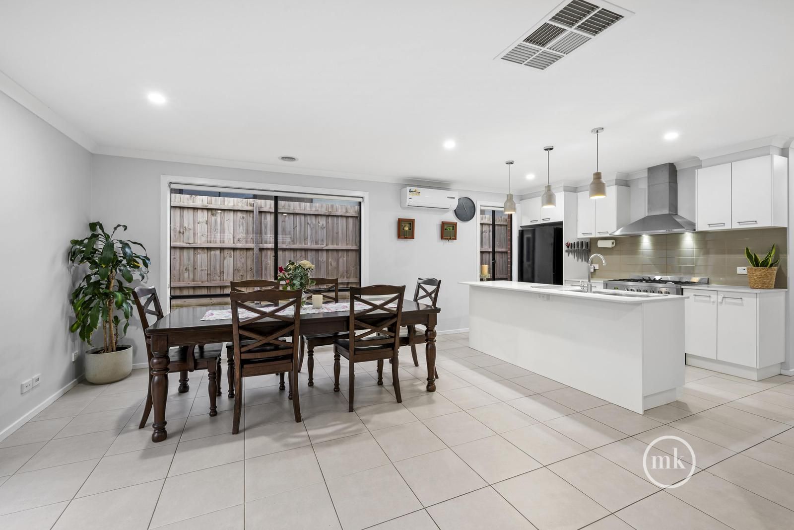 22 Recoil Drive, Doreen VIC 3754, Image 2