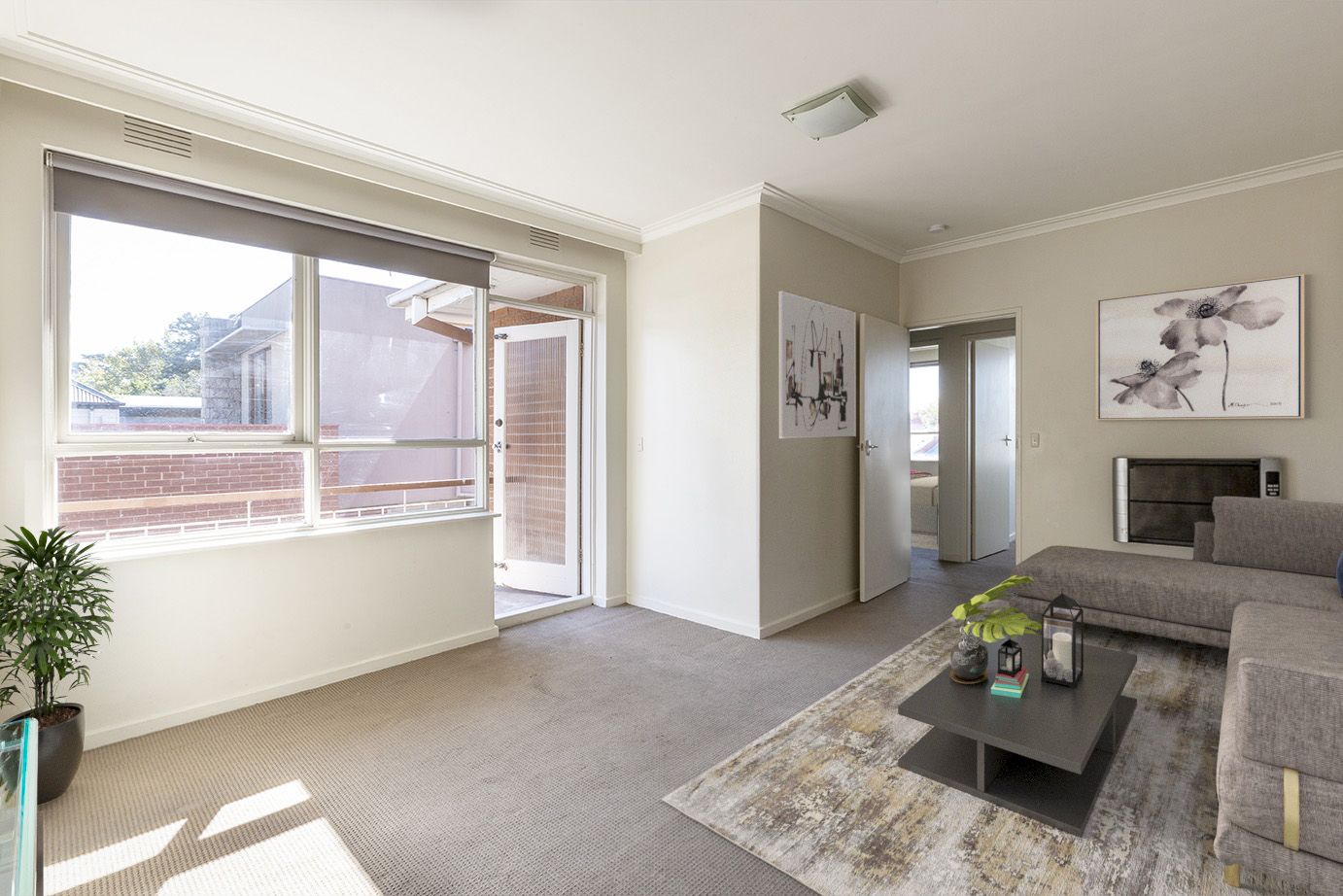 4/15 Malvern Grove, Caulfield North Property History & Address