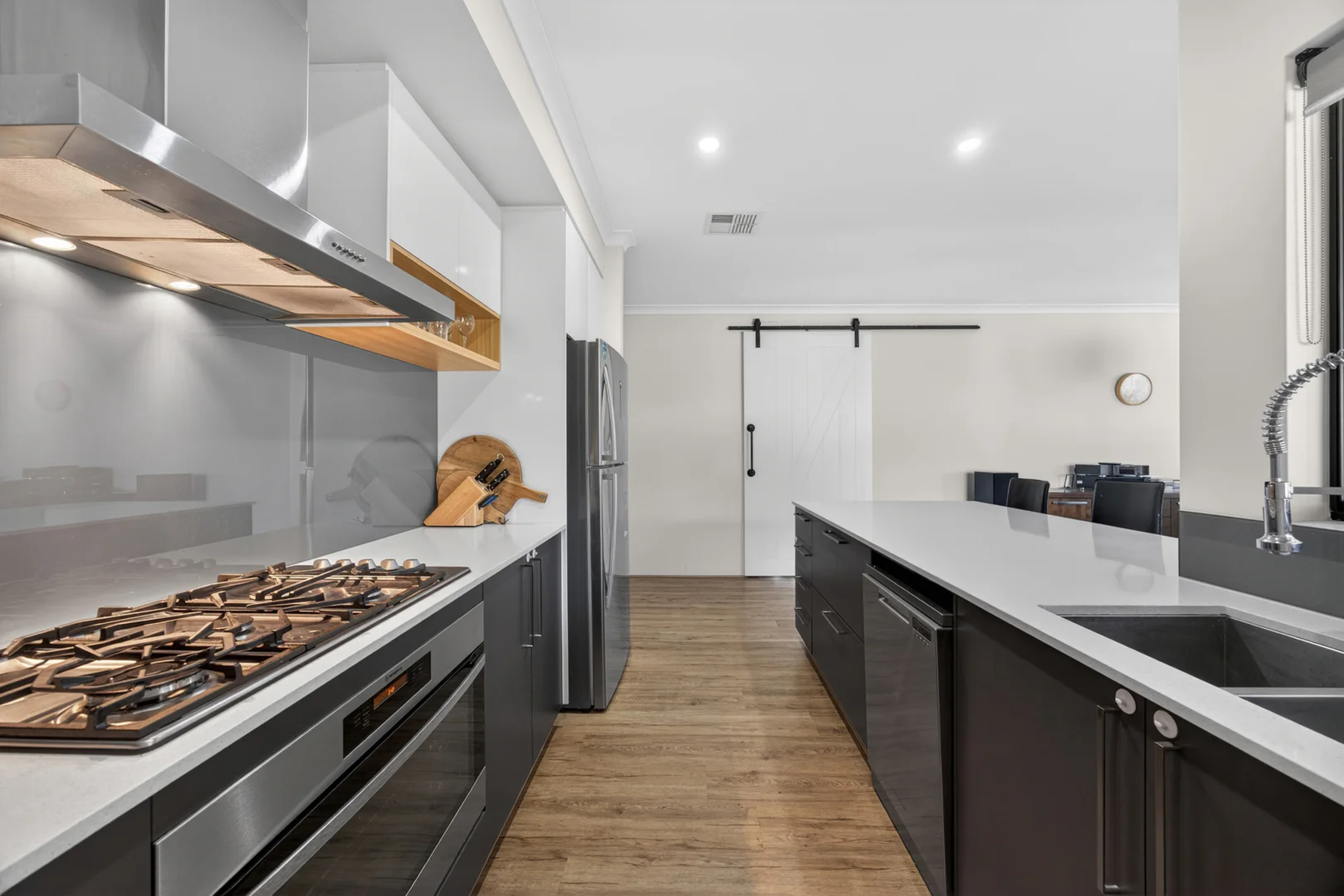 Additional image 9 of 30 Dragonfly Boulevard, Lakelands WA 6180