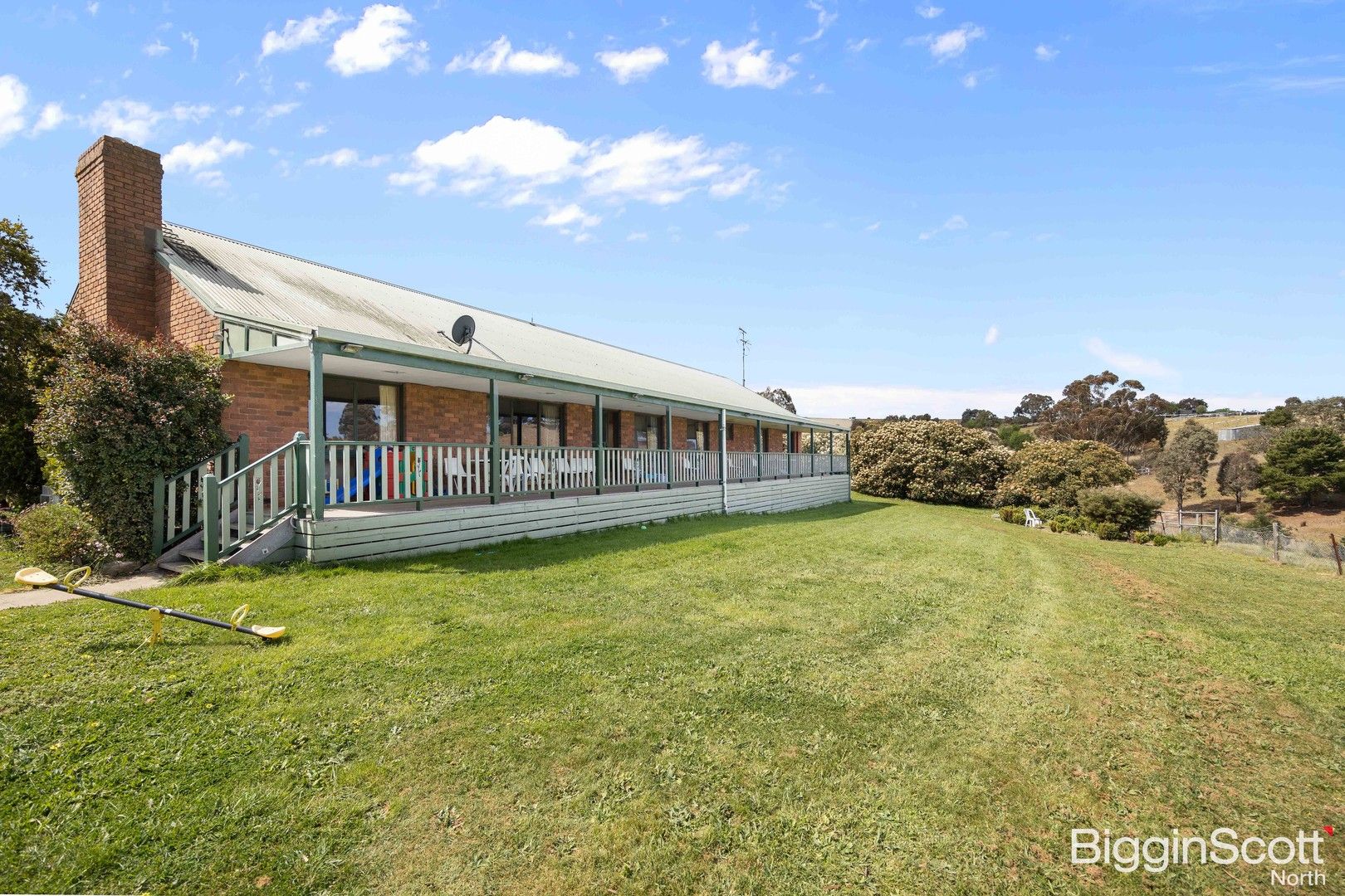 5 bedrooms House in 95 Kinnear Road MICKLEHAM VIC, 3064