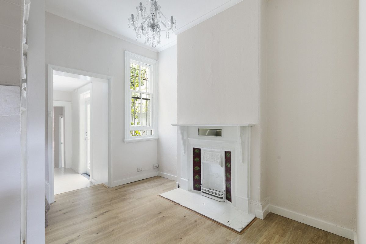 2 bedrooms House in 10 Woodburn Street REDFERN NSW, 2016