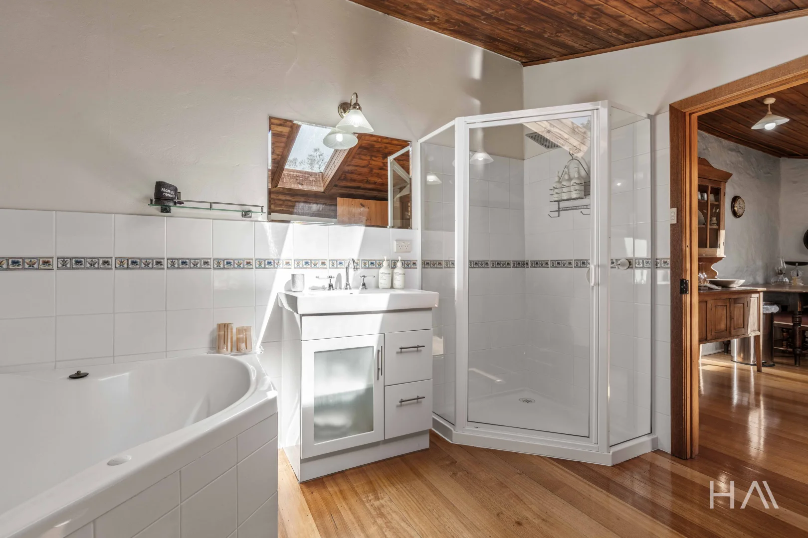 Additional image 29 of 13182 Tasman Highway, Swansea TAS 7190