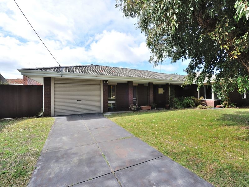 115 Fendam Street, Warnbro WA 6169