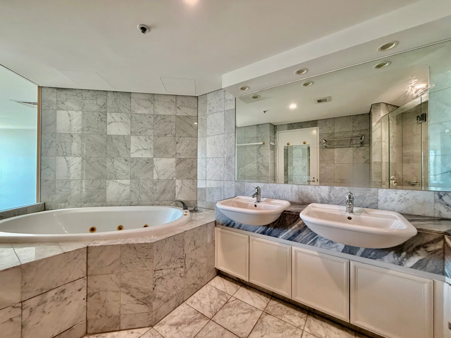 Additional image 16 of 202/75 Brighton Parade, Southport QLD 4215