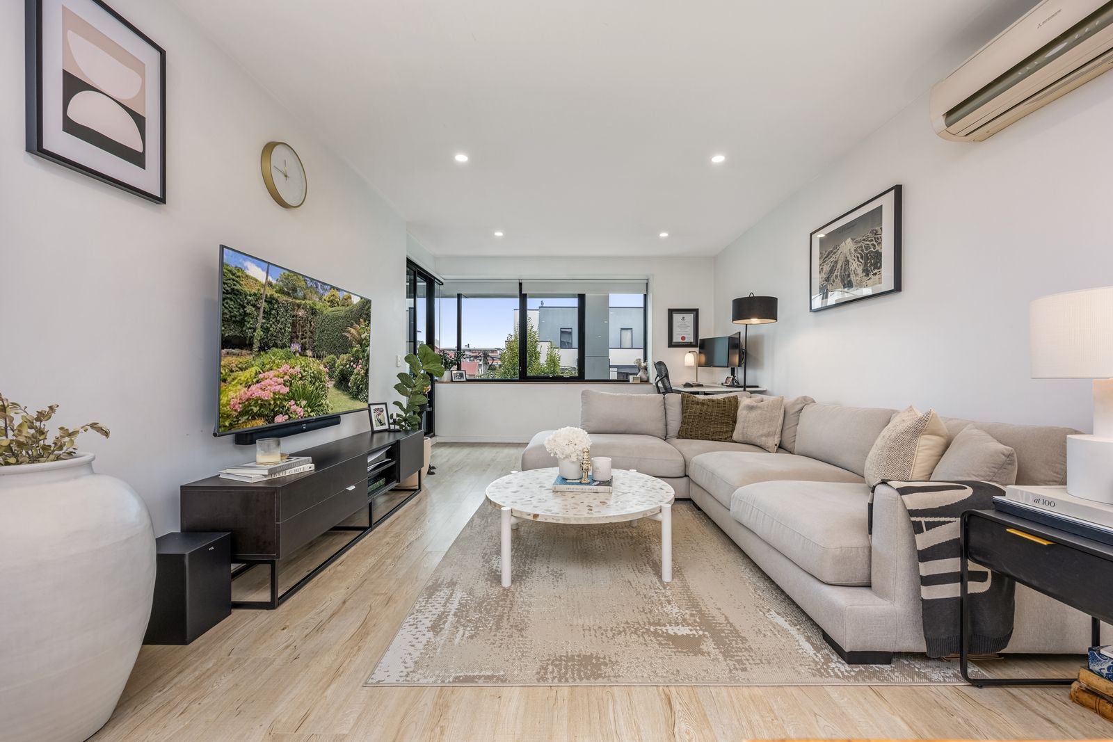 111/285-305 Centre Road, Bentleigh VIC 3204, Image 2