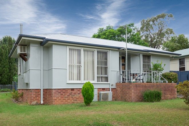 Picture of 102 Wallace Street, NOWRA NSW 2541