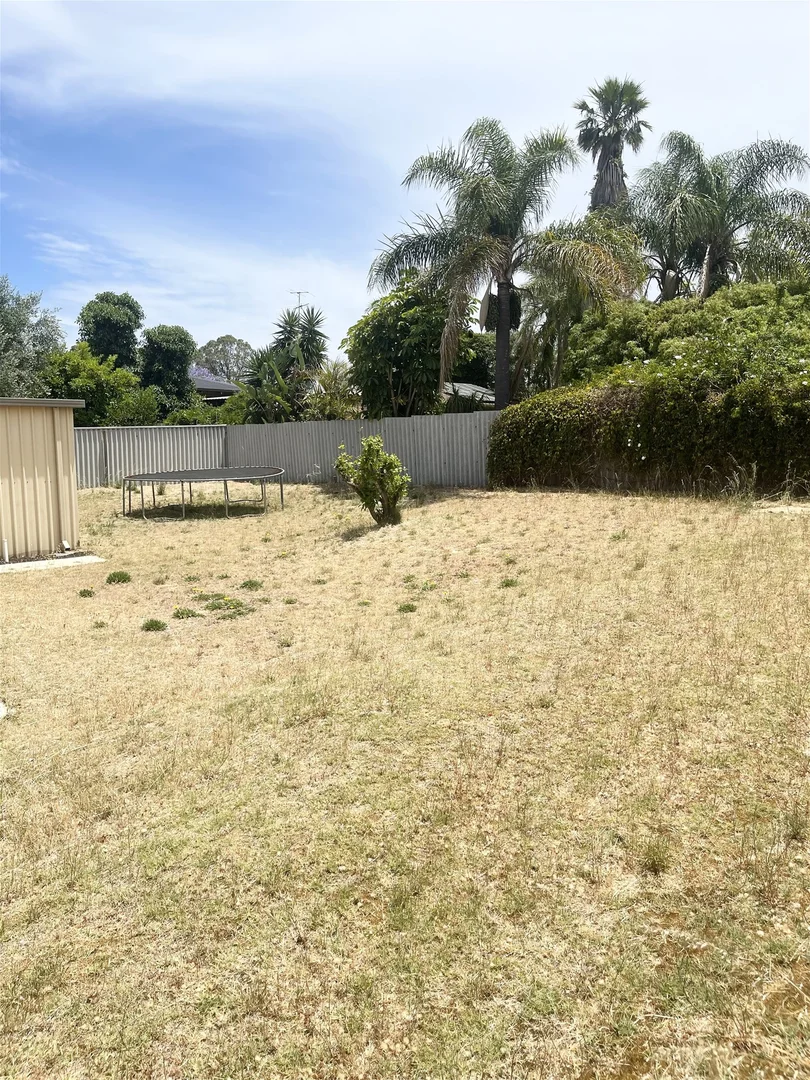 Additional image 11 of 8 Rio Grande Avenue, Greenfields WA 6210