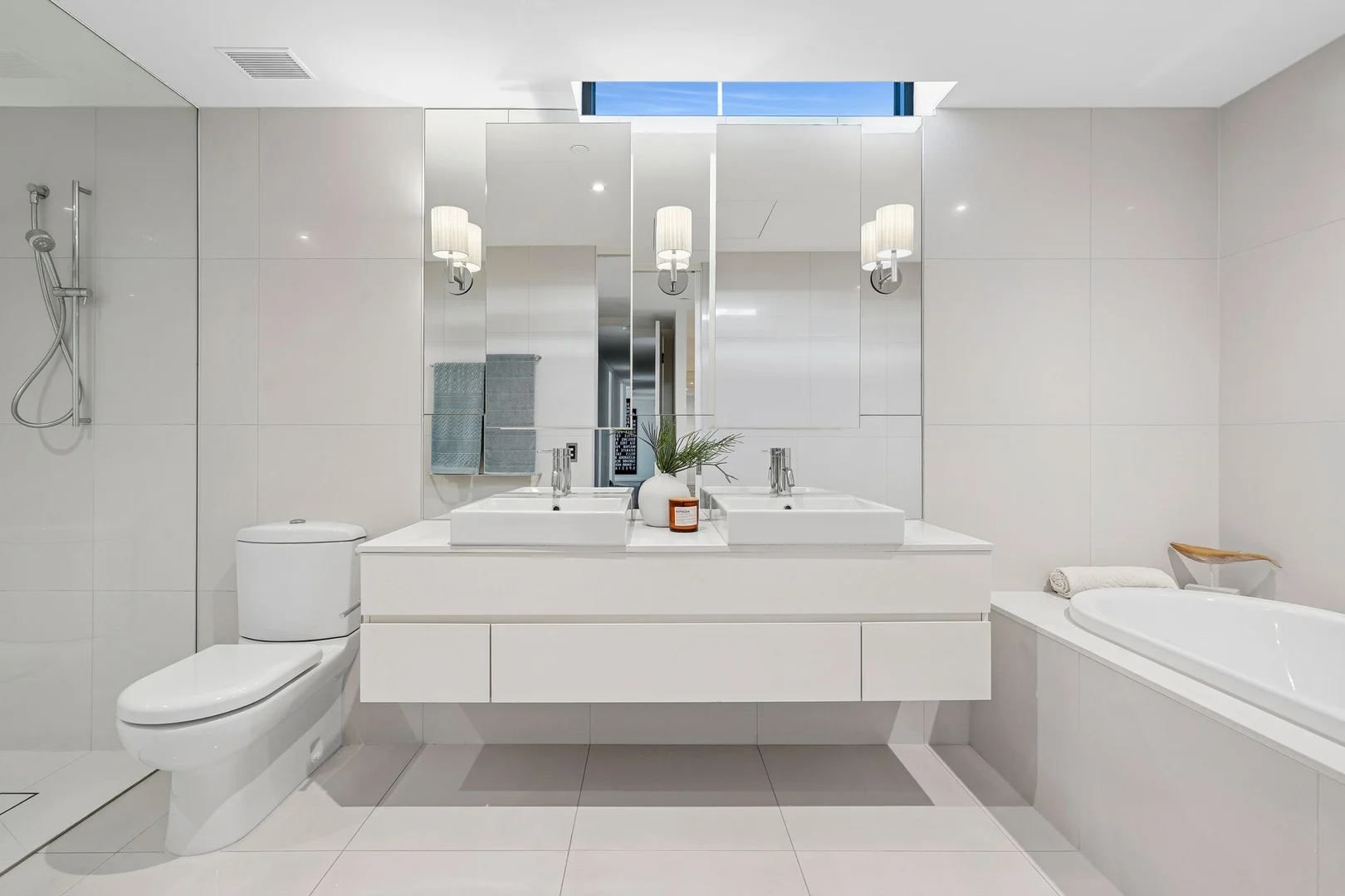 Additional image 18 of 502/6-8 Eastern Beach Road, Geelong VIC 3220