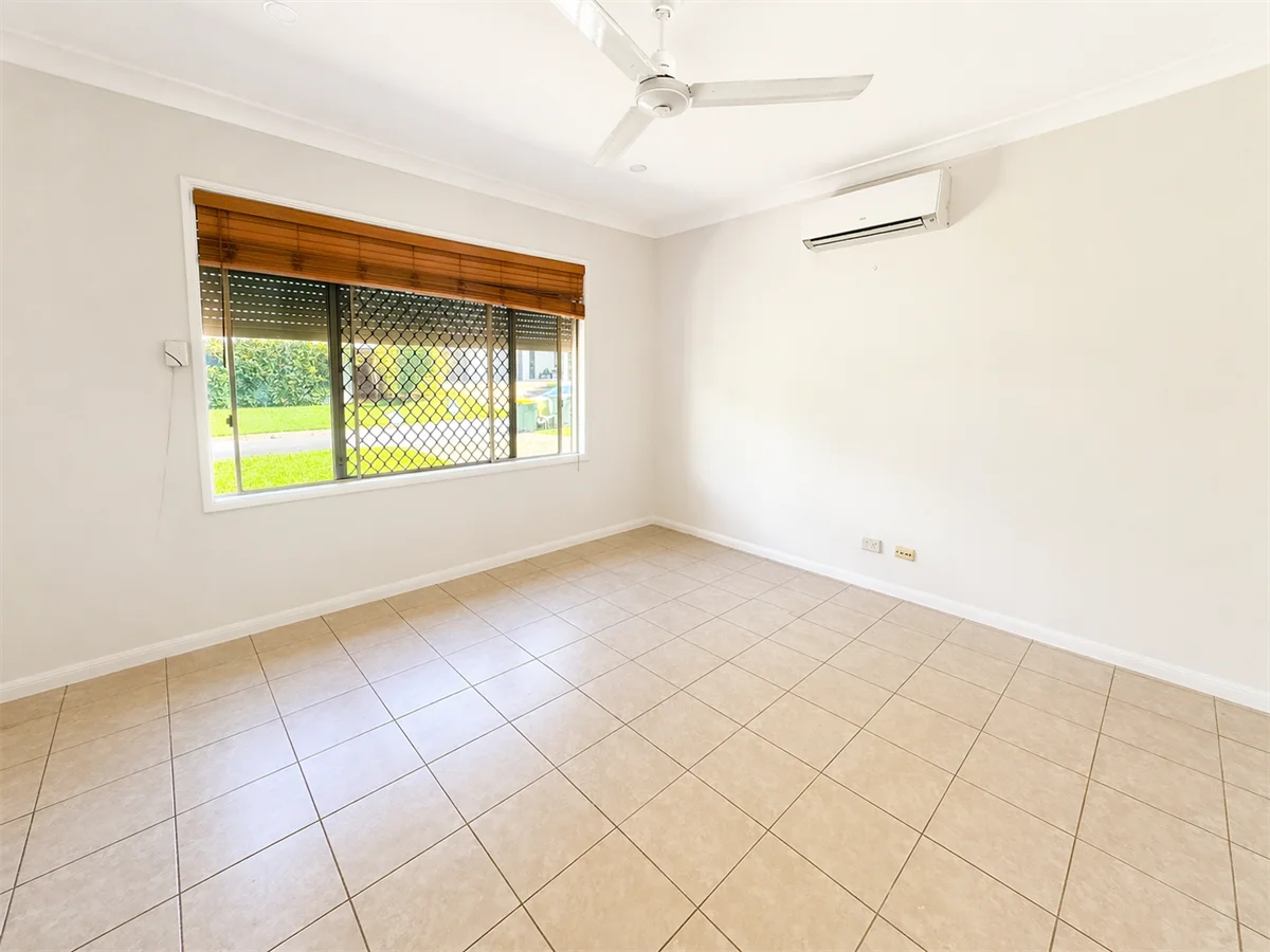 Additional image 9 of 6 Paramount Close, White Rock QLD 4868