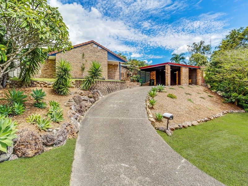 4 bedrooms House in 11 Dormello Drive WORONGARY QLD, 4213