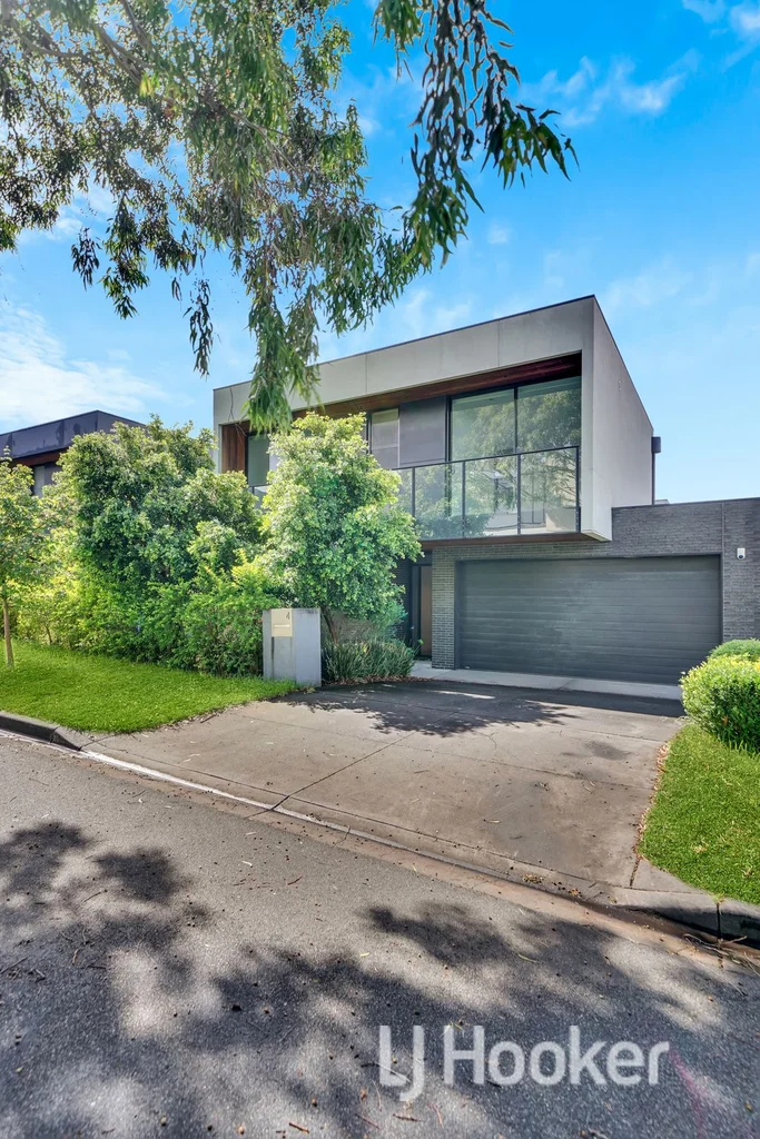 Additional image 37 of 4 Holly Lane, Kew VIC 3101