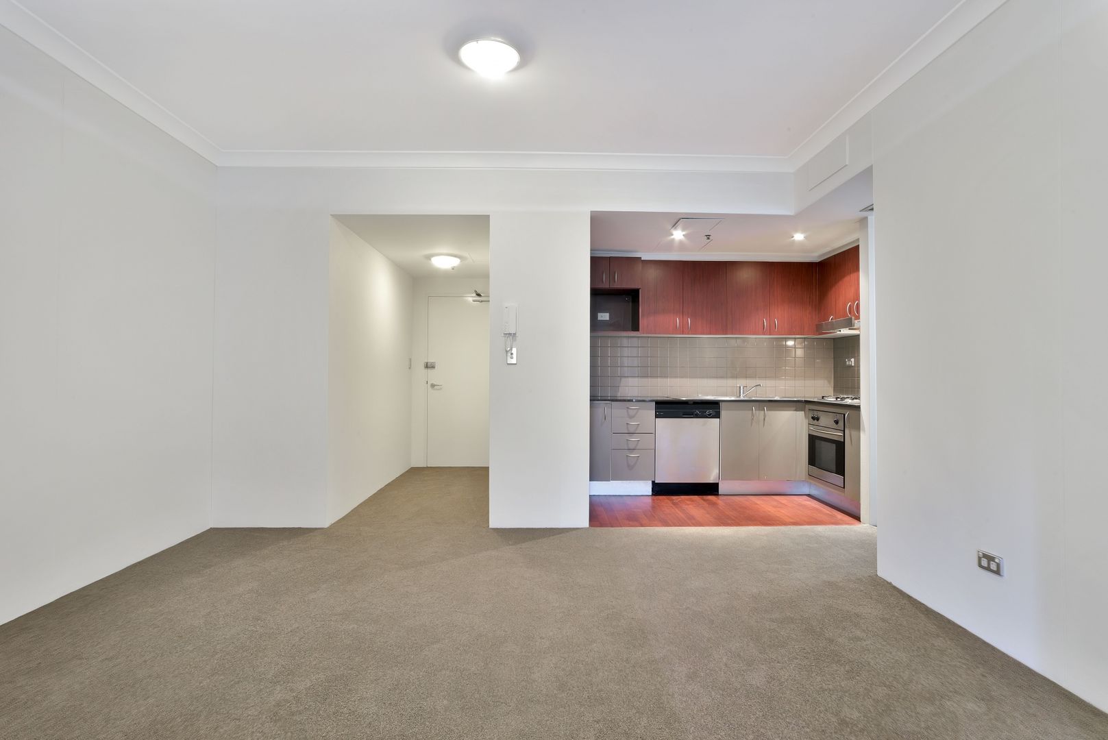 710/242 Elizabeth Street, Surry Hills NSW 2010, Image 2