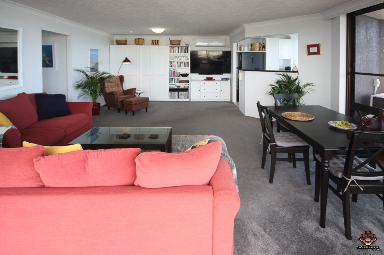 2 bedrooms Apartment / Unit / Flat in ID:21107312/9 Bayview Street RUNAWAY BAY QLD, 4216