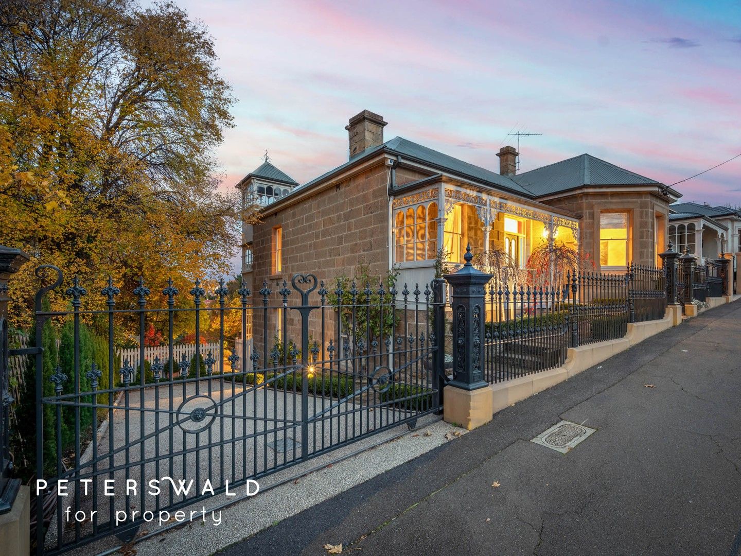 4 bedrooms House in 328 Liverpool Street WEST HOBART TAS, 7000