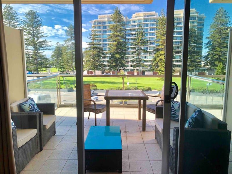 131/Oaks Plaza The Promenade Pier, Glenelg SA 5045, Image 2