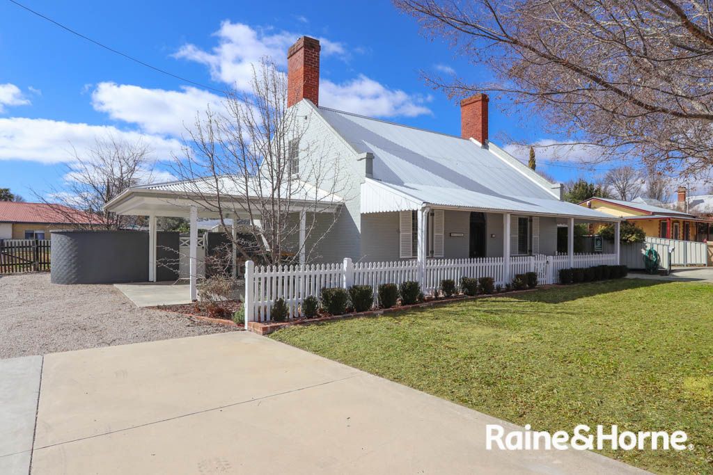3 bedrooms House in 67 Morrissett Street BATHURST NSW, 2795