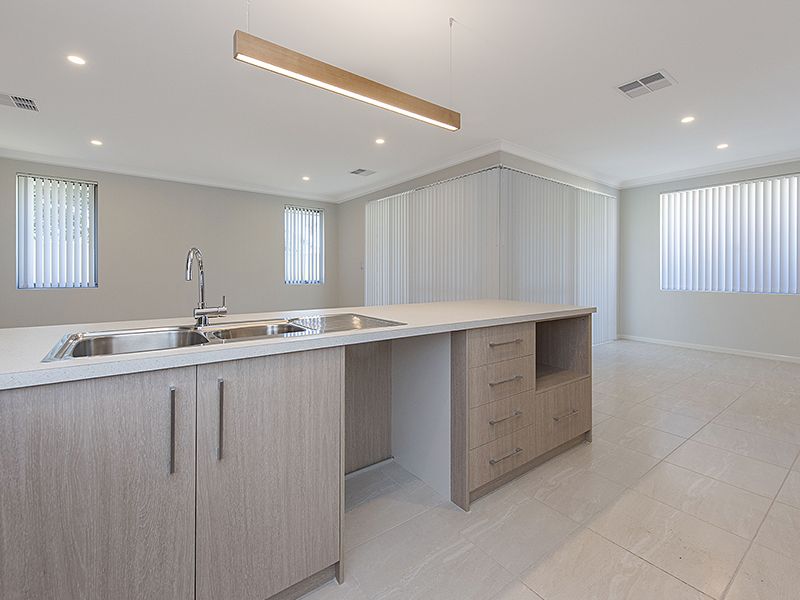 4 bedrooms House in 120A Walpole Street BENTLEY WA, 6102