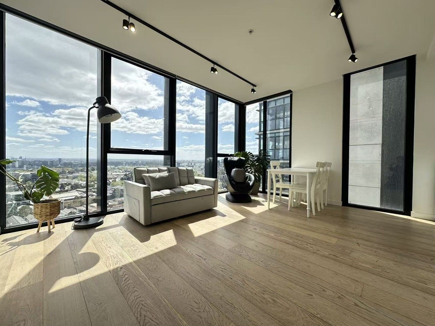 2 bedrooms Apartment / Unit / Flat in 1912/65 Dudley St WEST MELBOURNE VIC, 3003