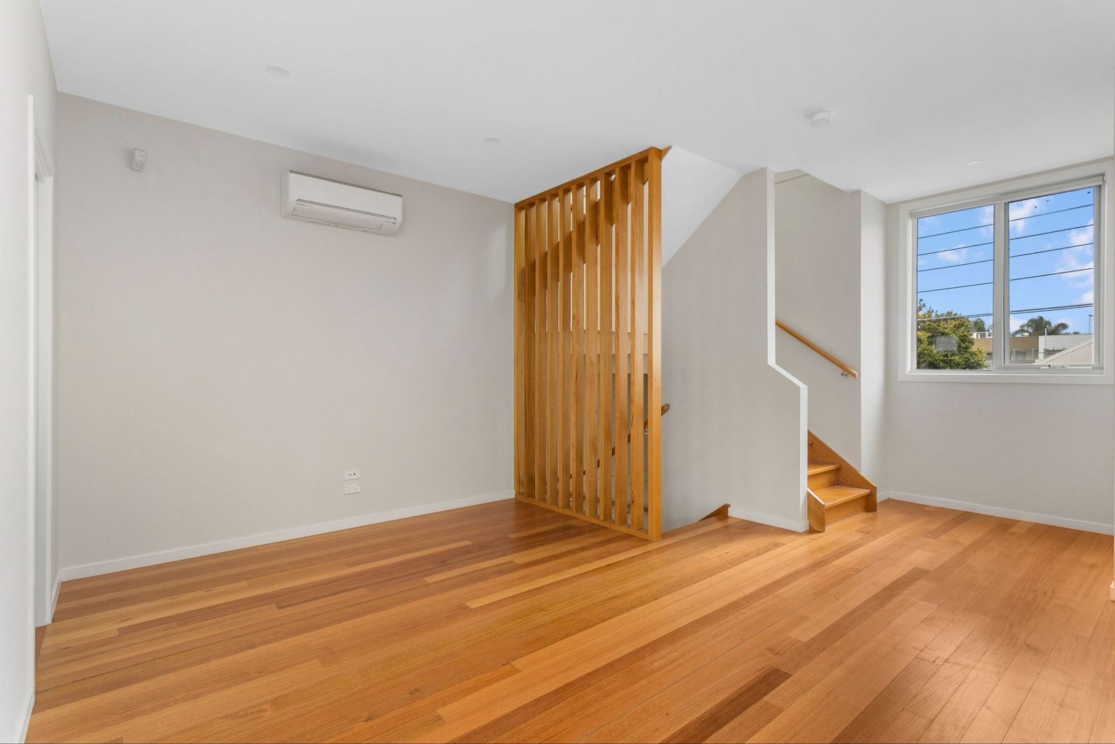 128 Creswick Street, Footscray VIC 3011, Image 2