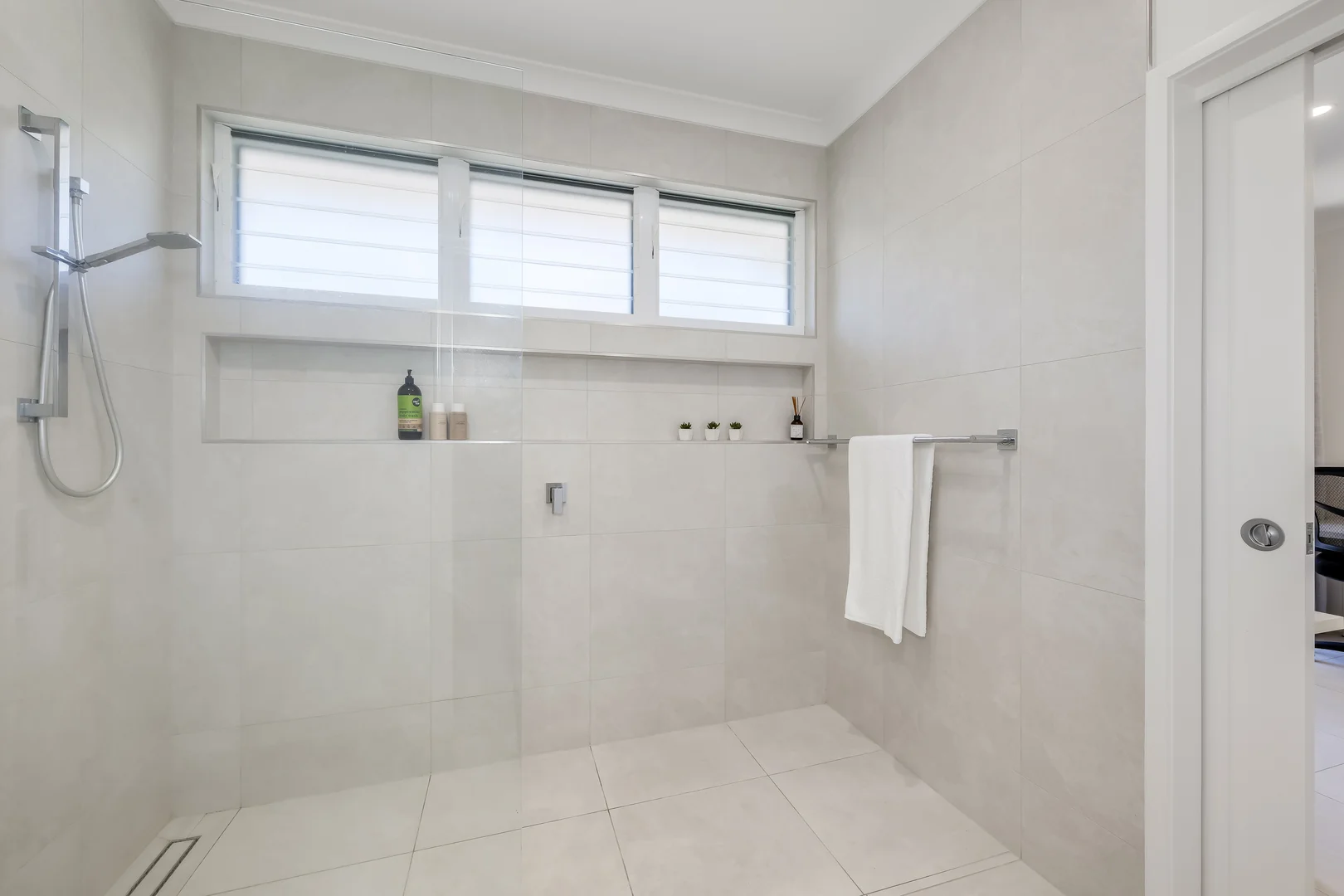 Additional image 18 of 39 Sylvan Drive, Moore Park Beach QLD 4670