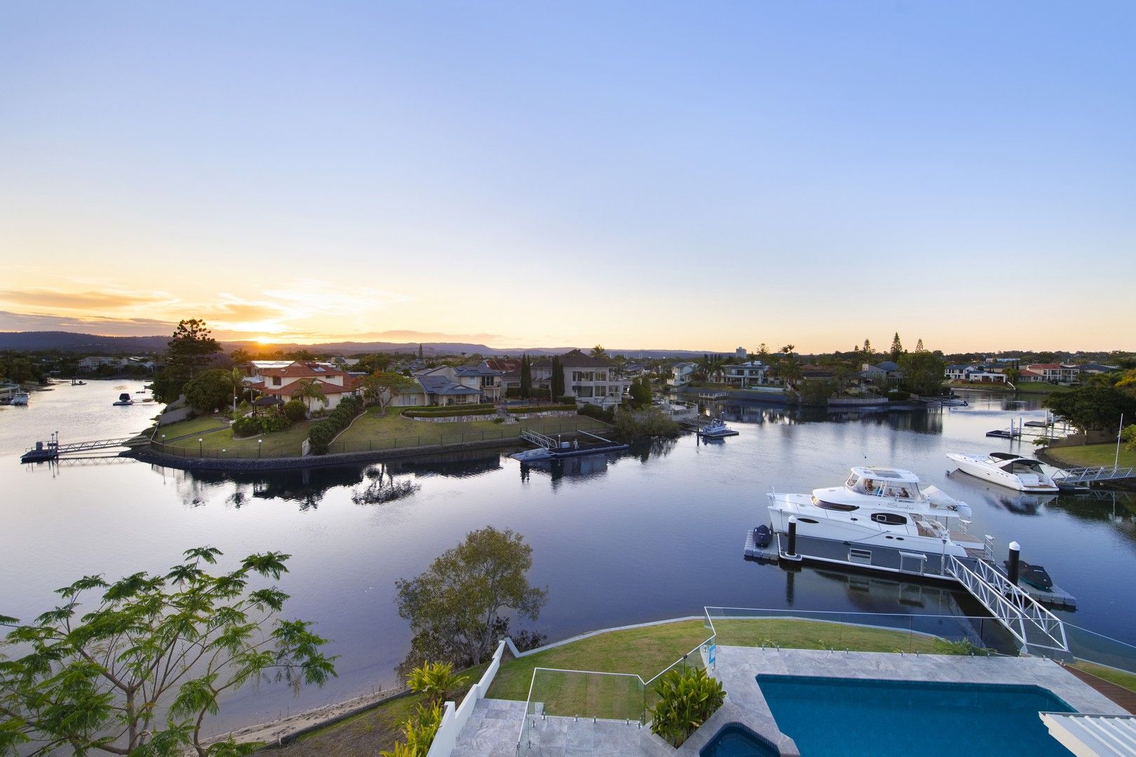 22 Blair Athol Crescent, Sorrento QLD 4217, Image 1