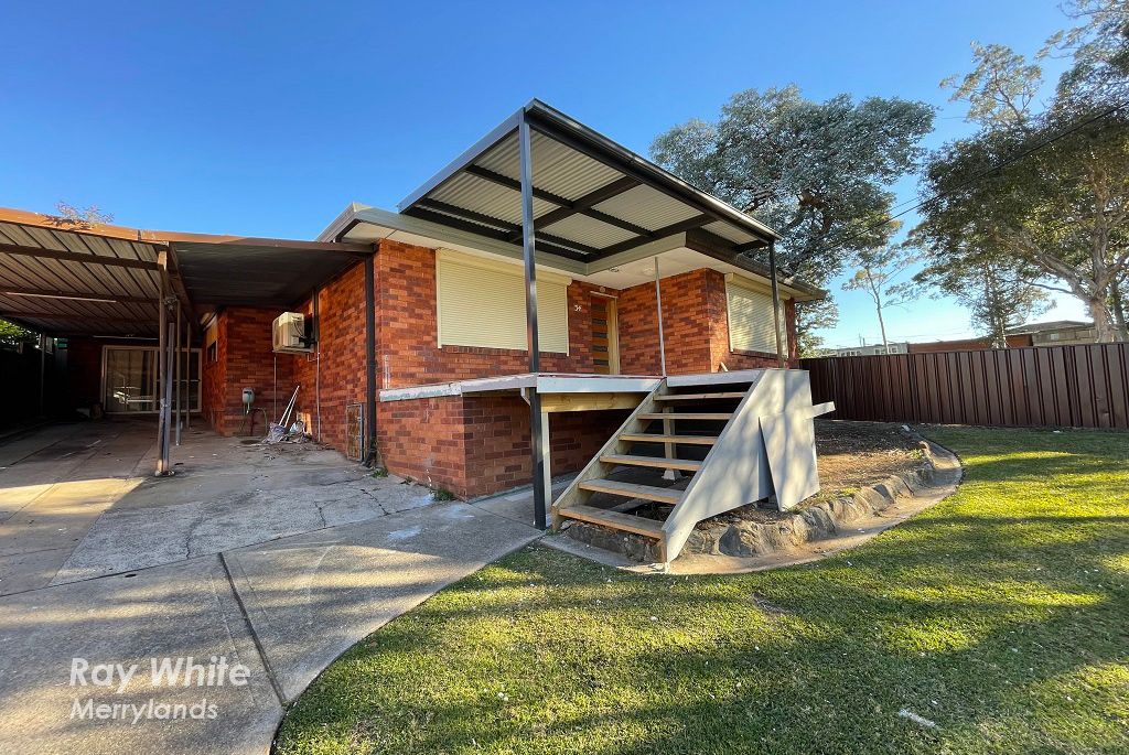 3 bedrooms House in 34 Gregory Street GREYSTANES NSW, 2145