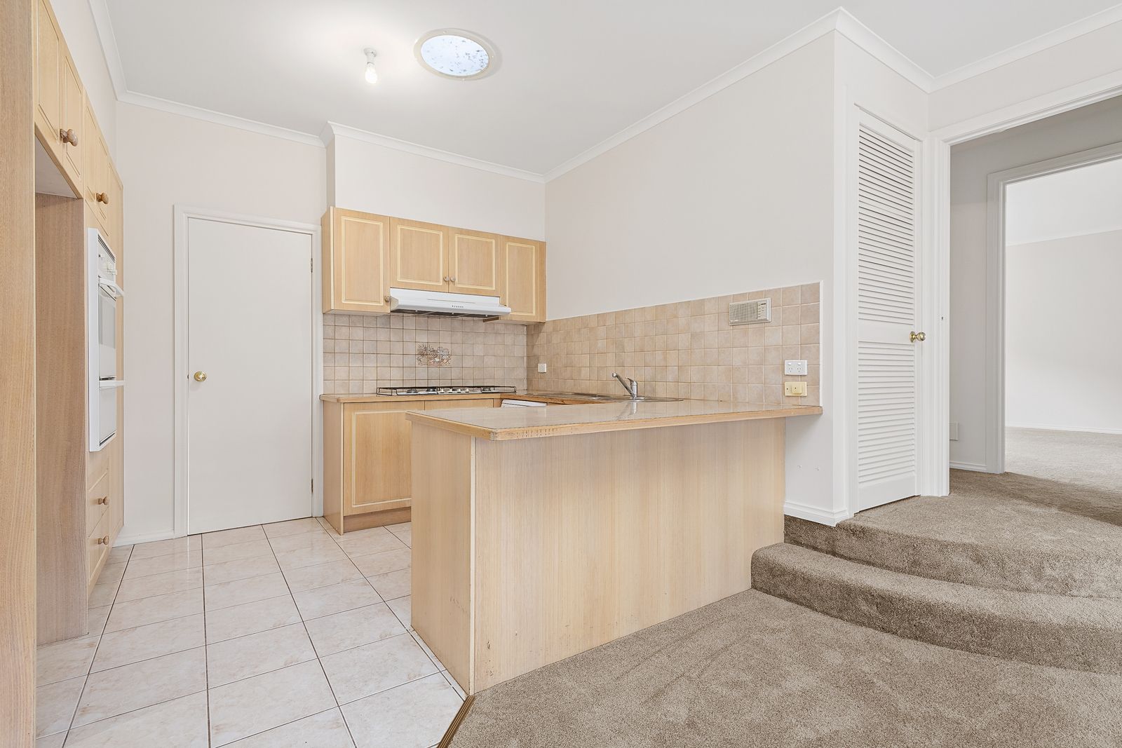 1/31 High Road, Camberwell VIC 3124, Image 2