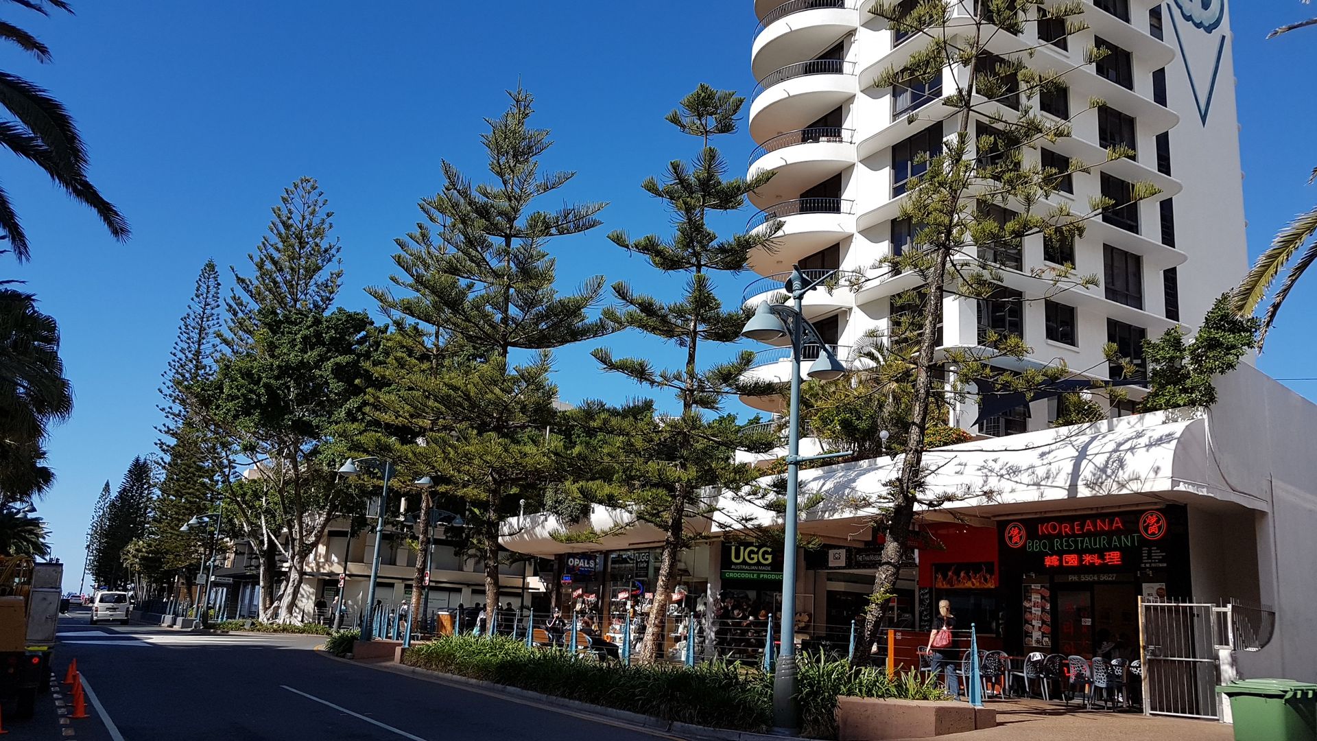 Orchid Avenue Surfers Paradise Qld 4217 2 Beds - 