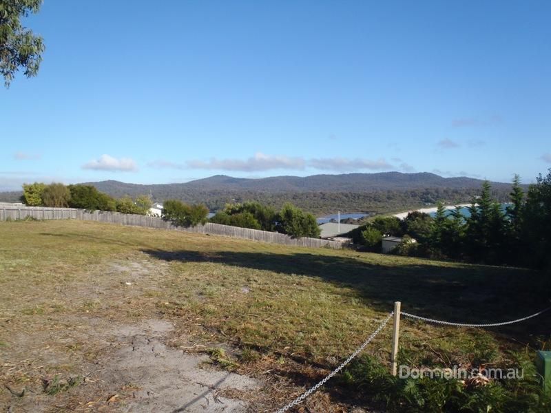 39 Highcrest Ave, BINALONG BAY TAS 7216, Image 1