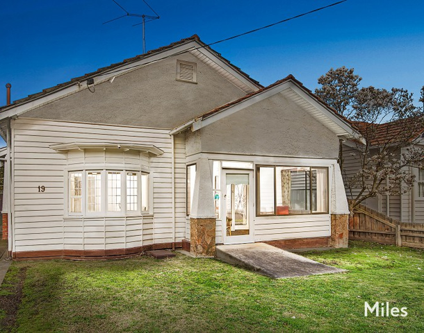 19 Darling Street, Fairfield VIC 3078