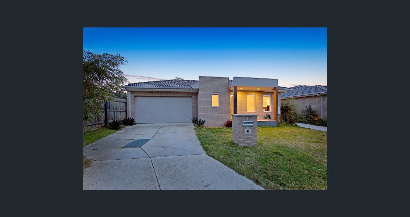 3 bedrooms House in 10 Nott Avenue FRANKSTON VIC, 3199