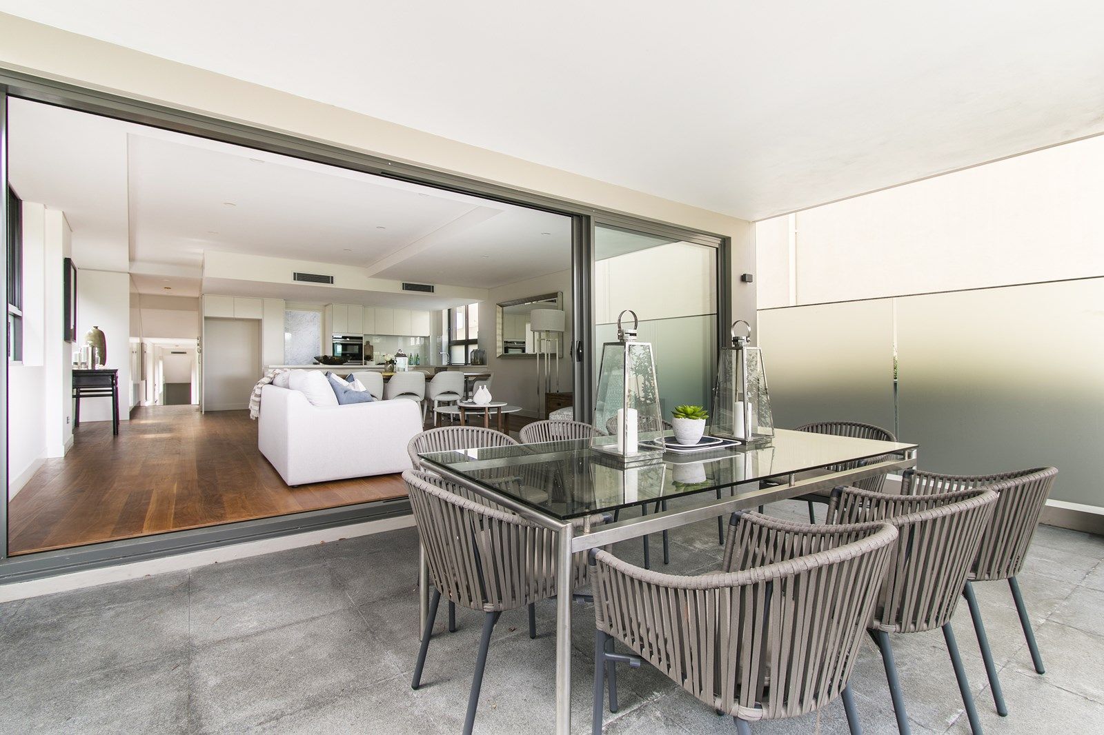 2/26 Carlisle Street, Rose Bay NSW 2029, Image 2